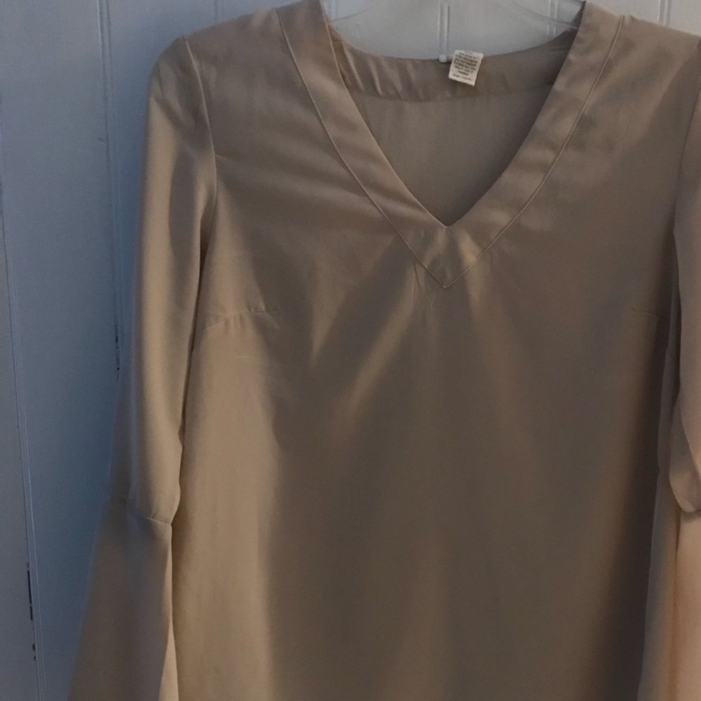 Beige blouse ❌ SOLD ❌